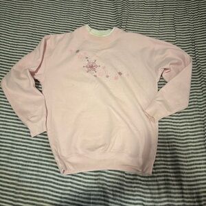 Vintage pink sweatshirt embroidered rhinestone snowflakes holiday christmas